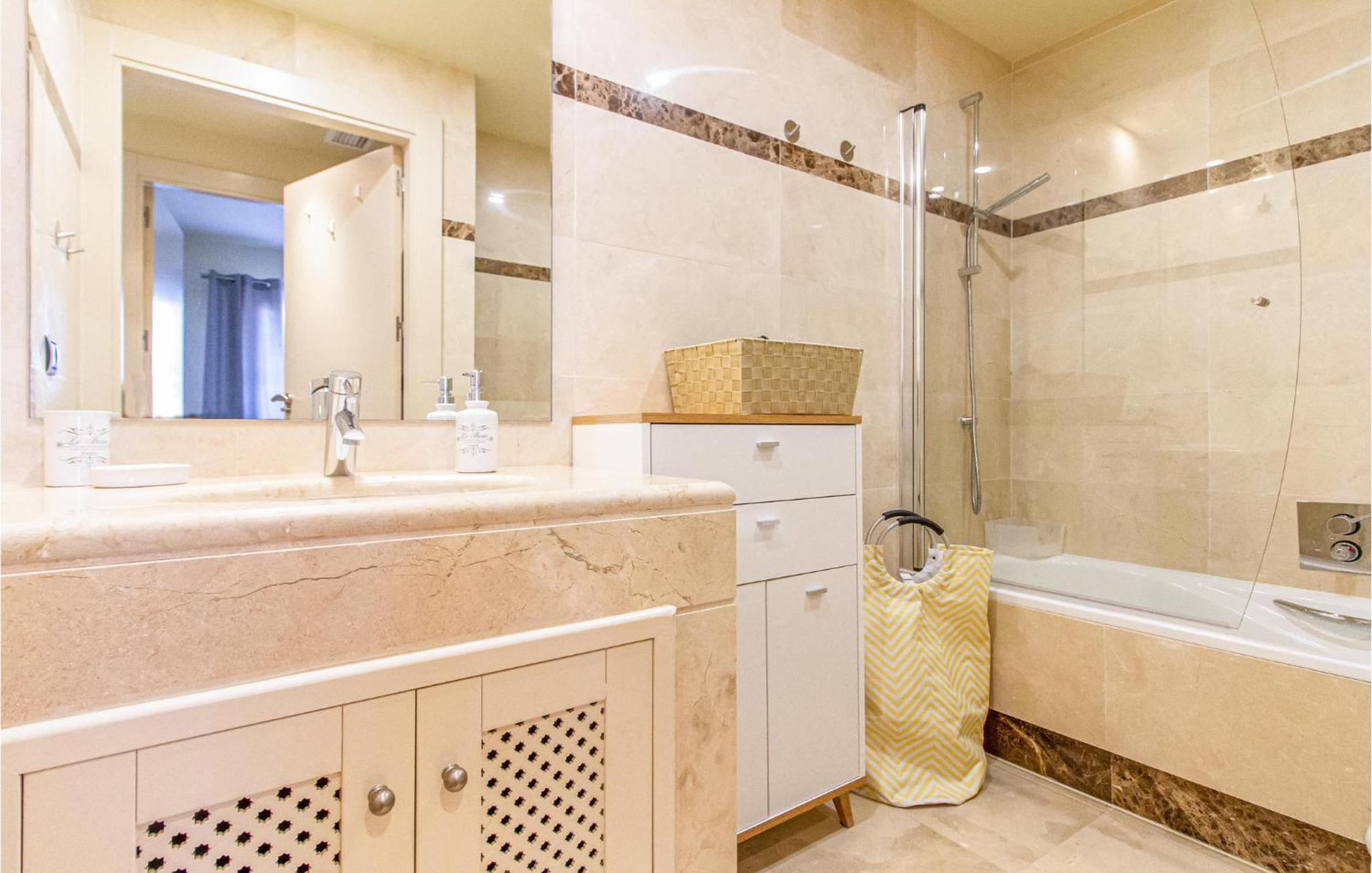 Amazing Apartment In Los Alcazares With Kitchen Екстер'єр фото